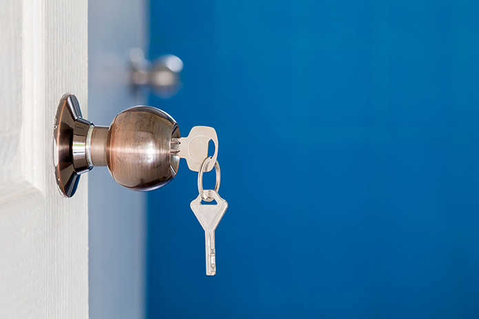 Passage versus Privacy Doorknobs Oakland County MI Locksmith Services